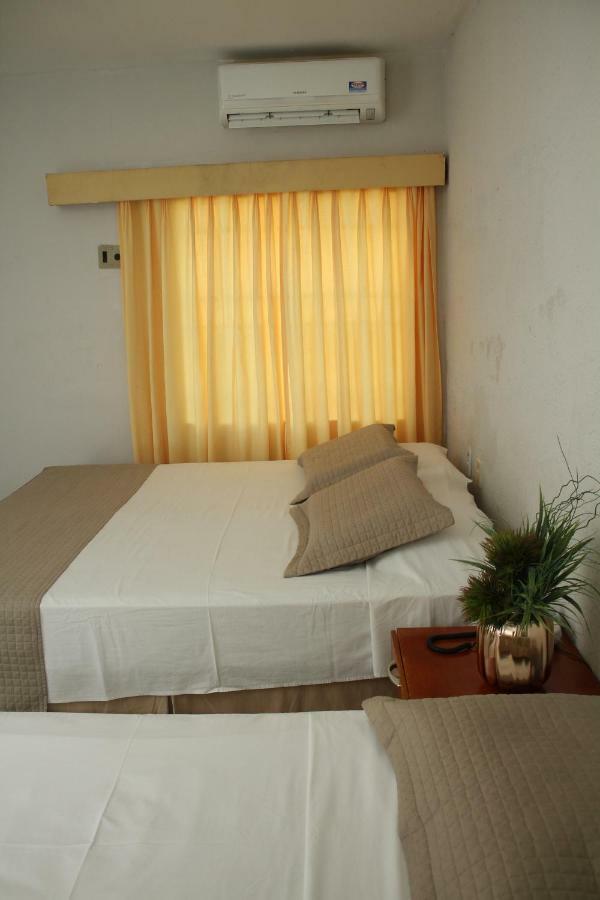 Gurgueia Palace Hotel Bom Jesus  Buitenkant foto